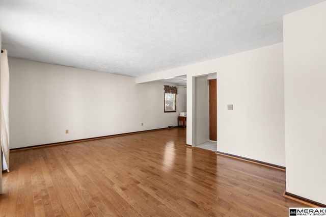 12901 S 29th Place, Bellevue, NE 68123