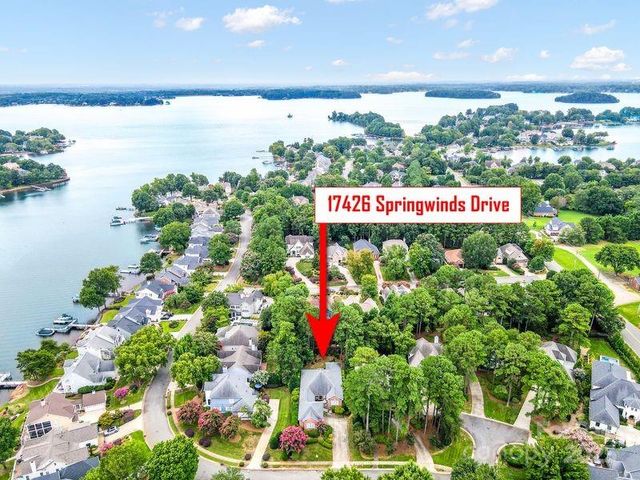 17426 Springwinds Drive 122, Cornelius, NC 28031