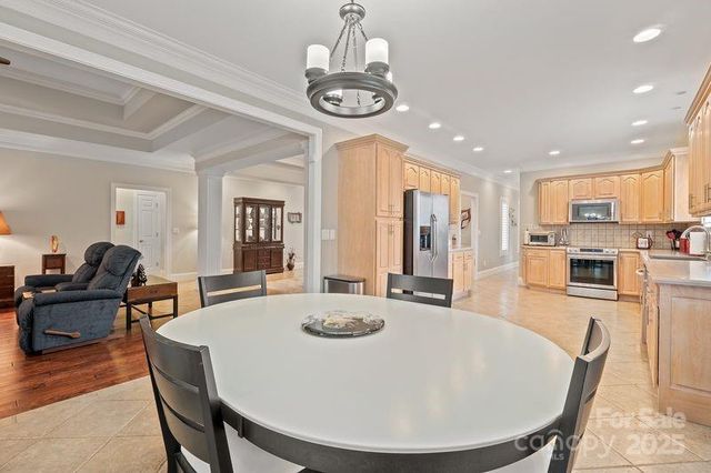 17426 Springwinds Drive 122, Cornelius, NC 28031