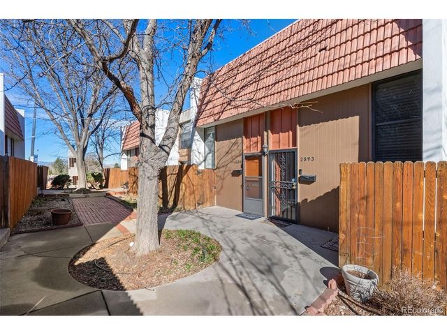 2895 S Locust St, Denver, CO 80222