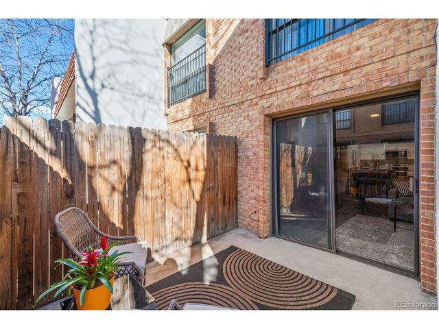 2895 S Locust St, Denver, CO 80222