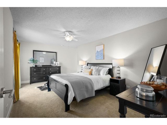 2895 S Locust St, Denver, CO 80222