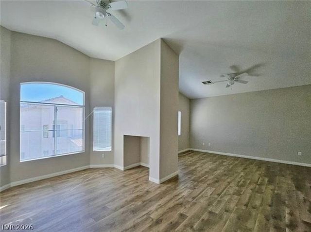 8917 Waltzing Waters Court, Las Vegas, NV 89147
