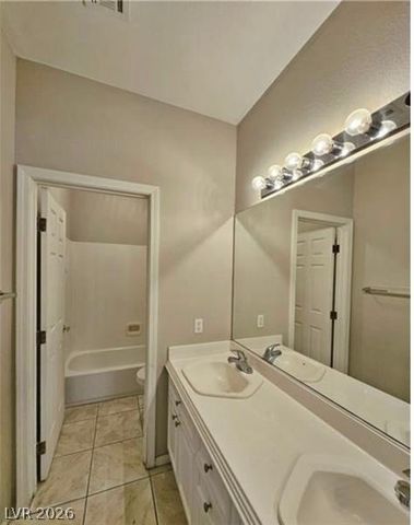 8917 Waltzing Waters Court, Las Vegas, NV 89147
