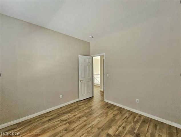 8917 Waltzing Waters Court, Las Vegas, NV 89147
