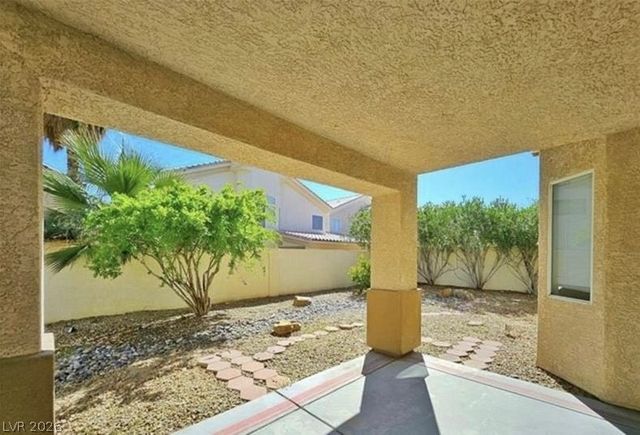 8917 Waltzing Waters Court, Las Vegas, NV 89147