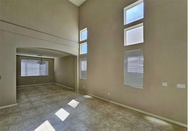 8917 Waltzing Waters Court, Las Vegas, NV 89147