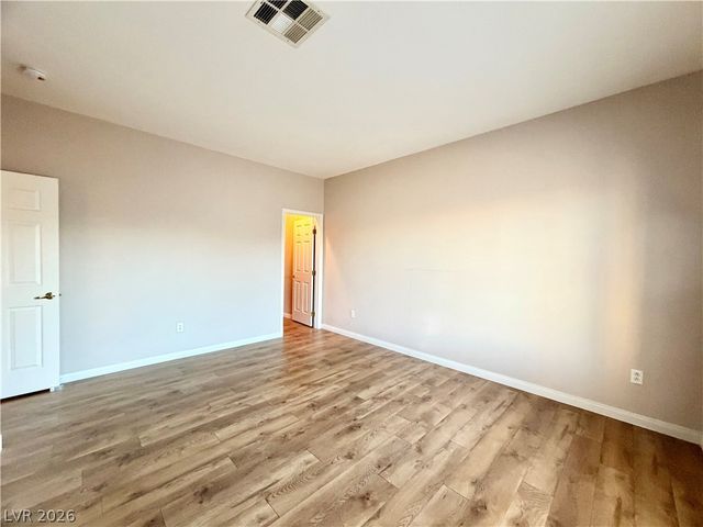 8917 Waltzing Waters Court, Las Vegas, NV 89147