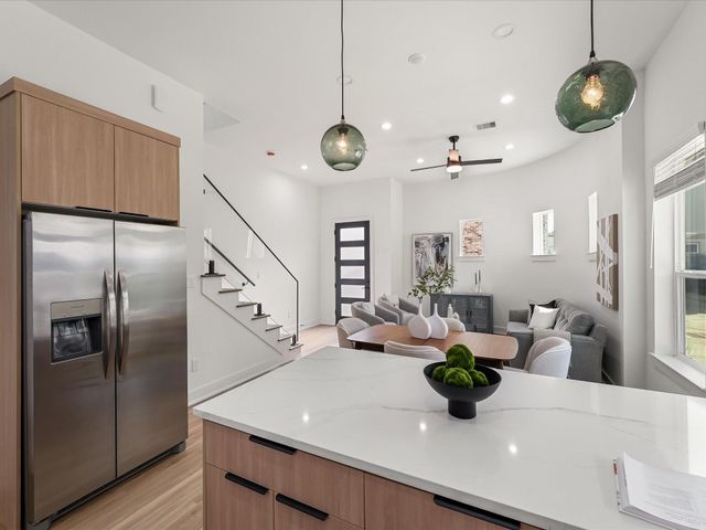 2598 W Tidwell Road, Houston, TX 77091