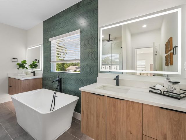 2598 W Tidwell Road, Houston, TX 77091