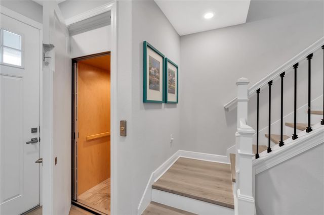 421 GOWDY ROAD, Sarasota, FL 34237