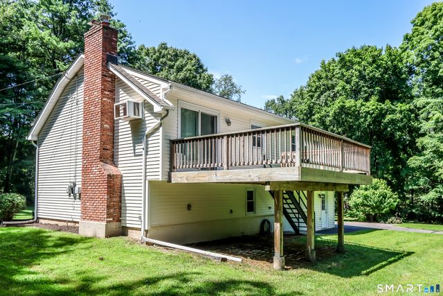 4 Beaver Bog Road, New Fairfield, CT 06812