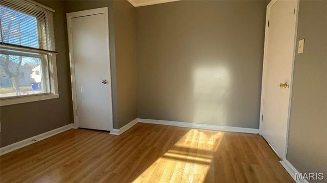 3212 W Tennyson Avenue, St Louis, MO 63114