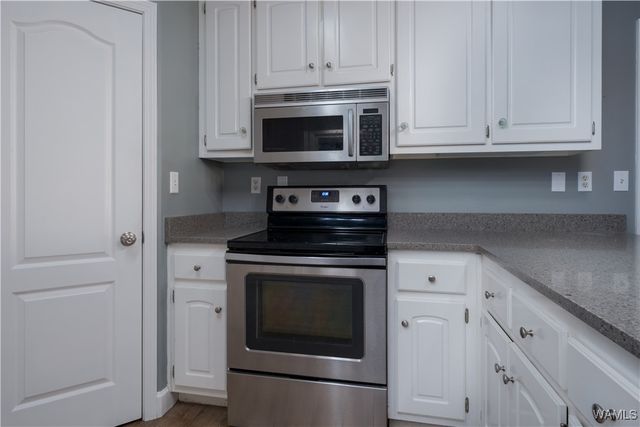 6108 Greystone, Tuscaloosa, AL 35406