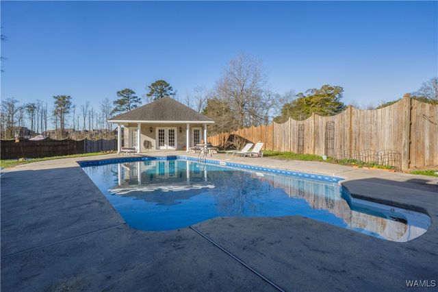 6108 Greystone, Tuscaloosa, AL 35406