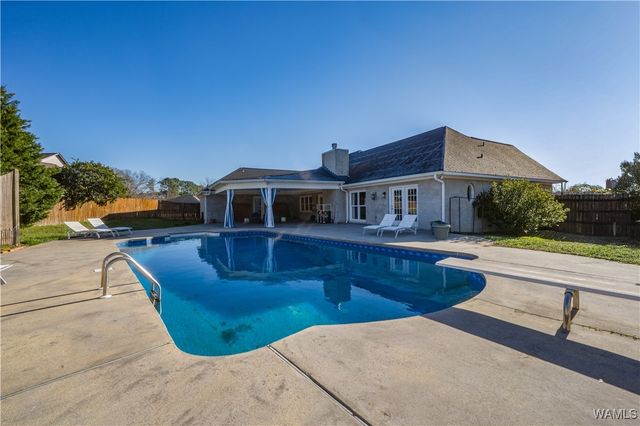 6108 Greystone, Tuscaloosa, AL 35406