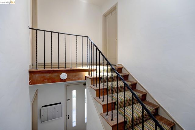 615 Hillsborough ST, Oakland, CA 94606