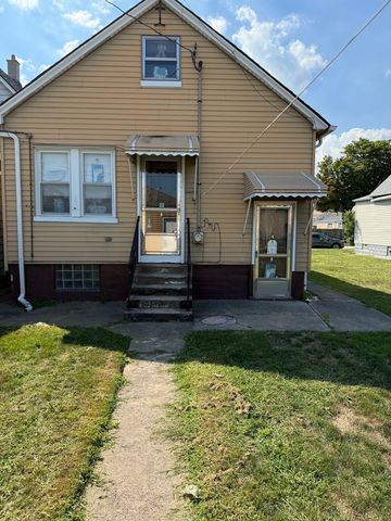 13331 S Houston Avenue, Chicago, IL 60633