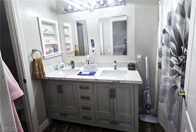 5231 Olive Dale Court, North Las Vegas, NV 89031