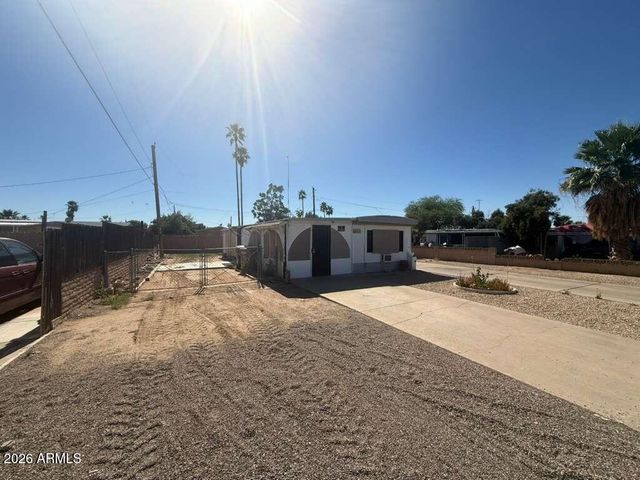 10811 W MICHAEL Drive, Peoria, AZ 85373