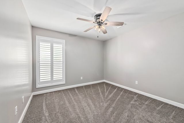 462 Wilshire Street, Geneva, AL 36340