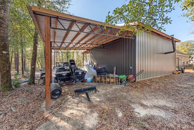 462 Wilshire Street, Geneva, AL 36340