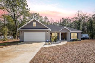 462 Wilshire Street, Geneva, AL 36340