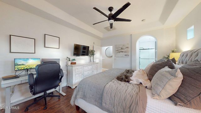 2968 E AGRITOPIA Loop N, Gilbert, AZ 85296