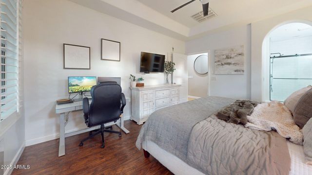 2968 E AGRITOPIA Loop N, Gilbert, AZ 85296