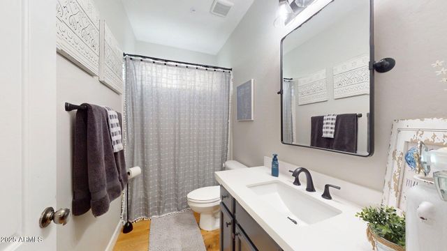 2968 E AGRITOPIA Loop N, Gilbert, AZ 85296