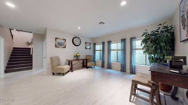 2968 E AGRITOPIA Loop N, Gilbert, AZ 85296