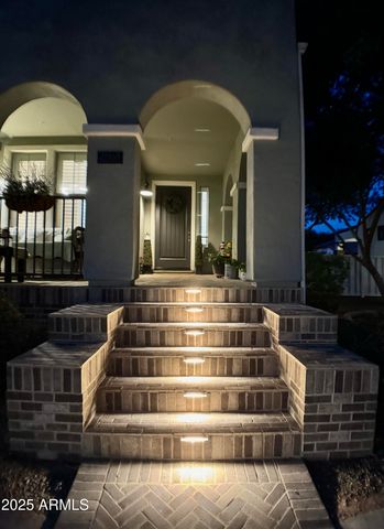 2968 E AGRITOPIA Loop N, Gilbert, AZ 85296