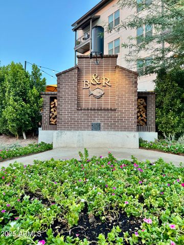 2968 E AGRITOPIA Loop N, Gilbert, AZ 85296