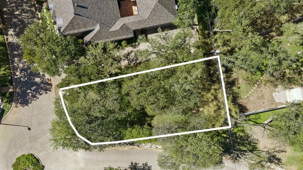 1233 Kelpie Court, Fort Worth, TX 76111 — photo 2