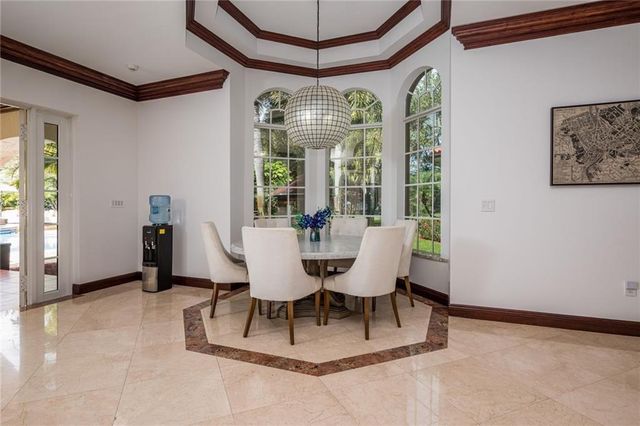 6465 SW 178th Ave, Southwest Ranches, FL 33331