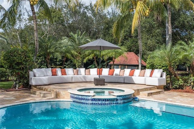 6465 SW 178th Ave, Southwest Ranches, FL 33331