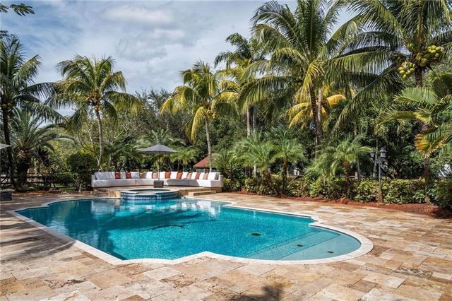 6465 SW 178th Ave, Southwest Ranches, FL 33331