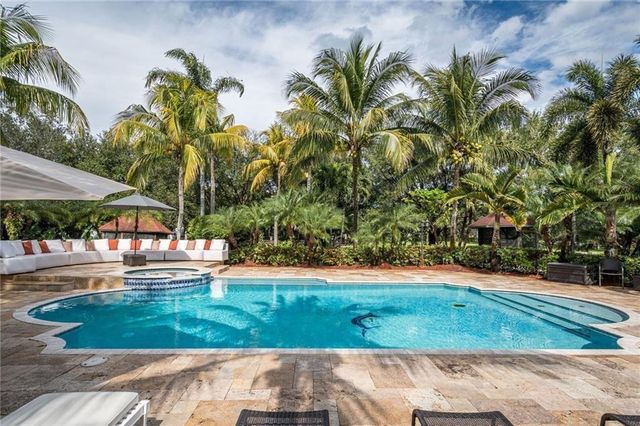 6465 SW 178th Ave, Southwest Ranches, FL 33331