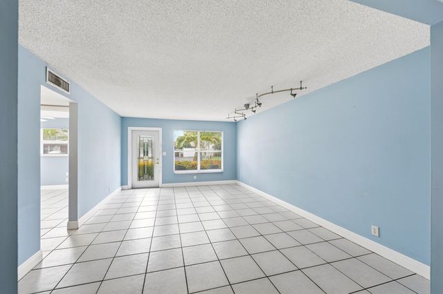 3127 NW 67th Court, Fort Lauderdale, FL 33309