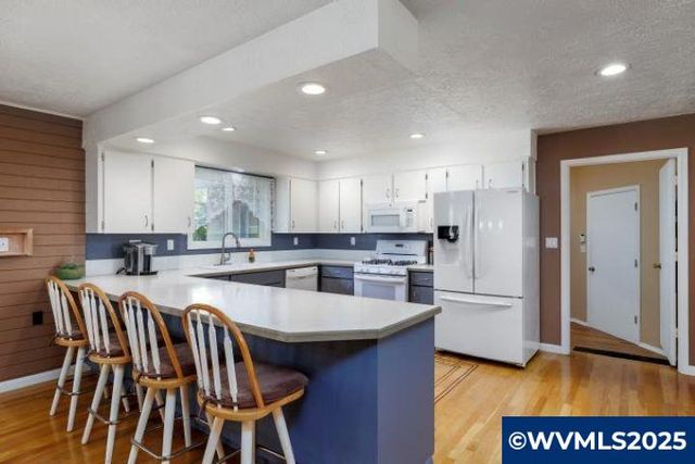 7459 Highway 219, Woodburn, OR 97071