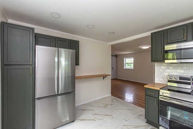 4323 Wayne Madison Road, Wayne Twp, OH 45067
