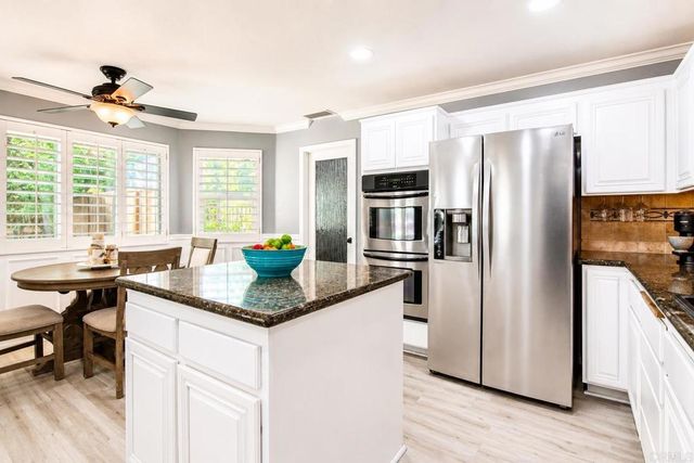 421 Lexington Circle, Oceanside, CA 92057