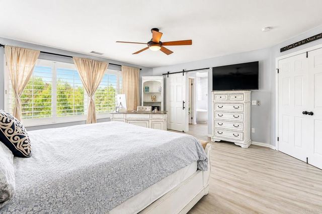 421 Lexington Circle, Oceanside, CA 92057