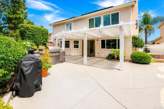 421 Lexington Circle, Oceanside, CA 92057
