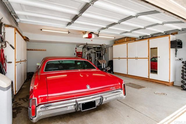 421 Lexington Circle, Oceanside, CA 92057
