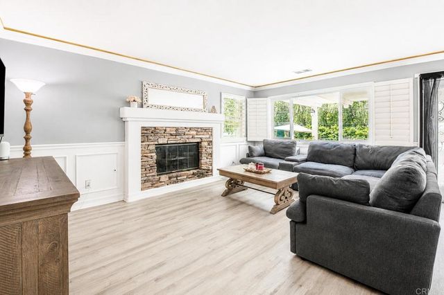 421 Lexington Circle, Oceanside, CA 92057
