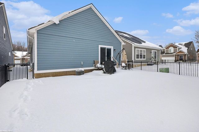 47050 Brookview Drive, Chesterfield Twp, MI 48047