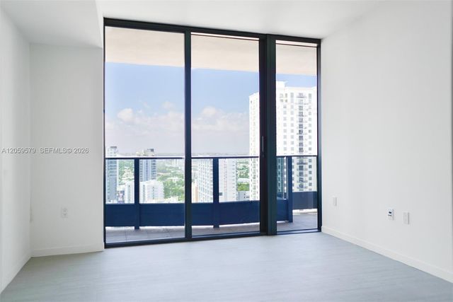 1000 Brickell Plaza 2608, Miami, FL 33131