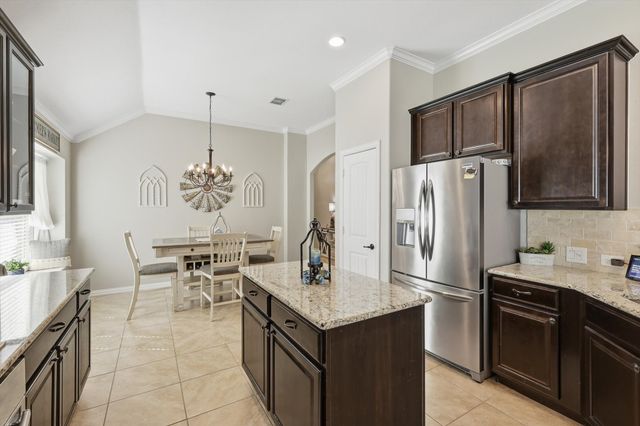 1628 Suncatcher Way, Fort Worth, TX 76052