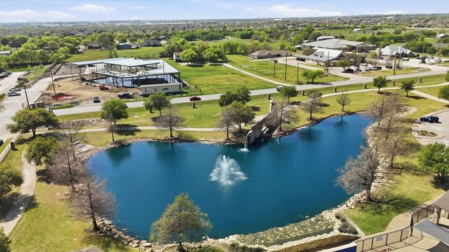 1628 Suncatcher Way, Fort Worth, TX 76052